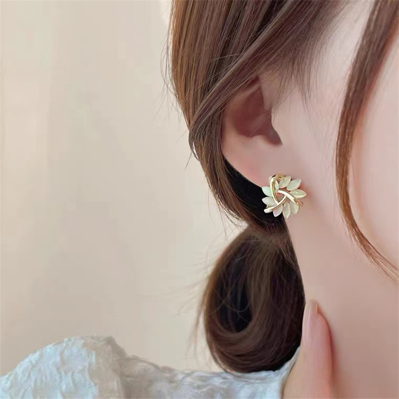 Lila™ | 女士優雅白色蛋白石耳環