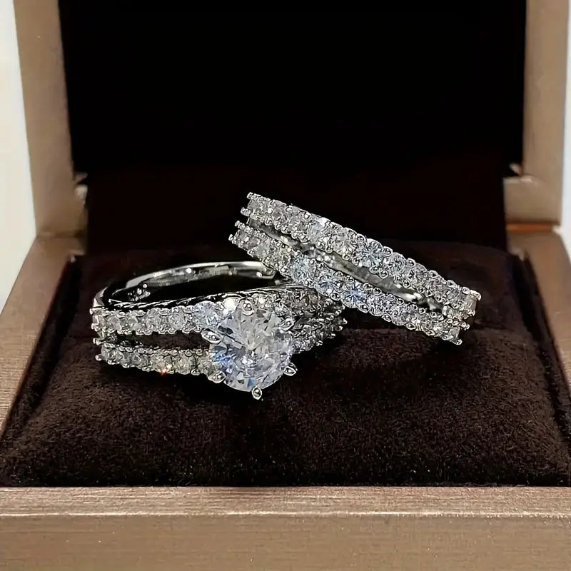 Eterna™ | 金色光輝戒指套裝